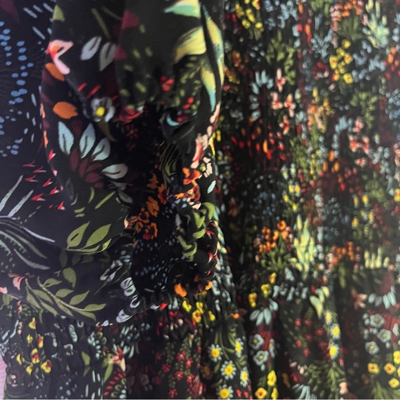 BalticBorn Beautiful Smock Ruffle Neckline Floral Dress Size 3X - Picture 5 of 8